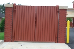 1786_steel dumpster gate